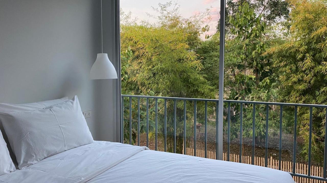 난 Baan Thammada B&B 외부 사진