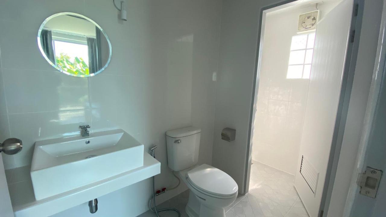 난 Baan Thammada B&B 외부 사진